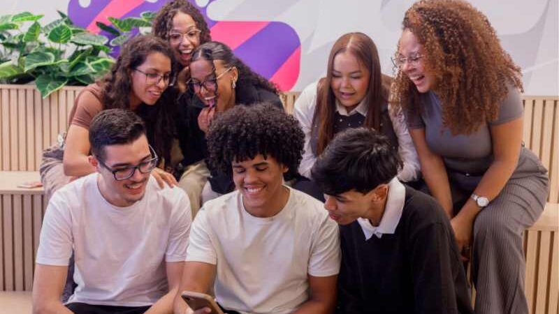 Vivo abre mais de 350 vagas para o Programa Jovem Aprendiz no Paraná e outros 22 estados