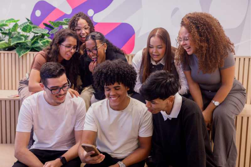 Vivo abre mais de 350 vagas para o Programa Jovem Aprendiz no Paraná e outros 22 estados