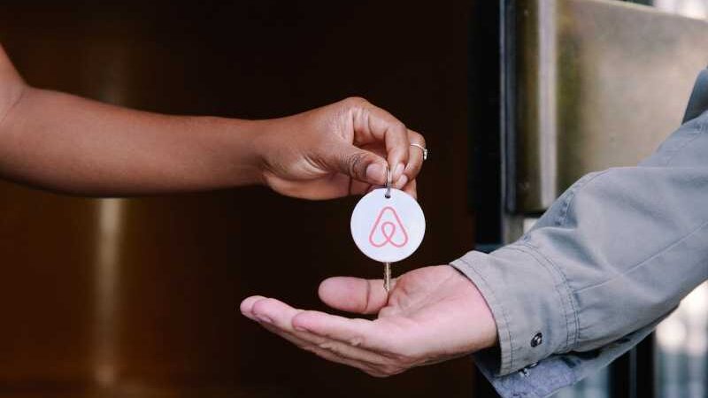 Airbnb movimentou R$ 113 bilhões na economia brasileira em 2025