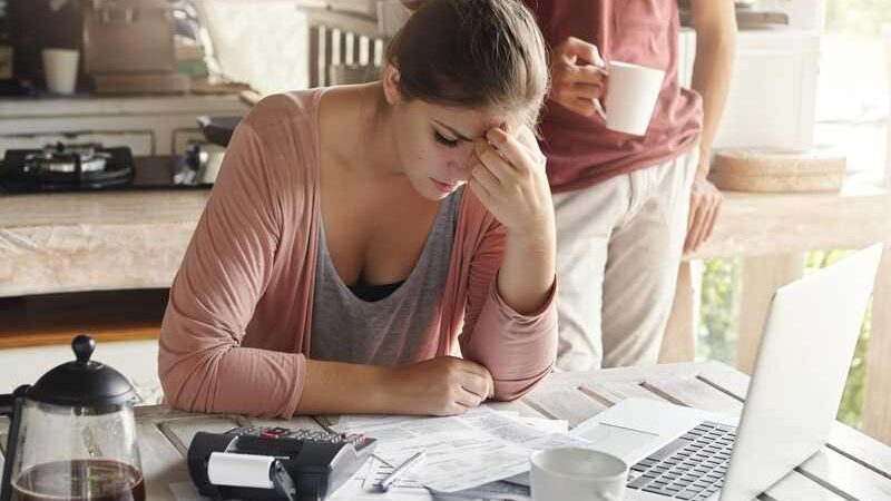 Superendividamento avança e especialistas defendem crédito de qualidade como resposta à crise das famílias