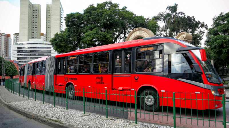 BNDES e Ministério das Cidades projetam potencial de expansão de linhas de transporte coletivo de Curitiba