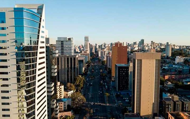 Segurança valoriza imóveis comerciais e reduz custos operacionais em cenário desafiador