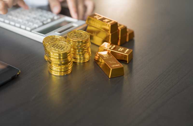 Bancos centrais retomam compras de ouro após correção dos preços