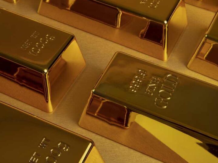 Medo do tarifaço leva ouro à maior cotação em duas semanas