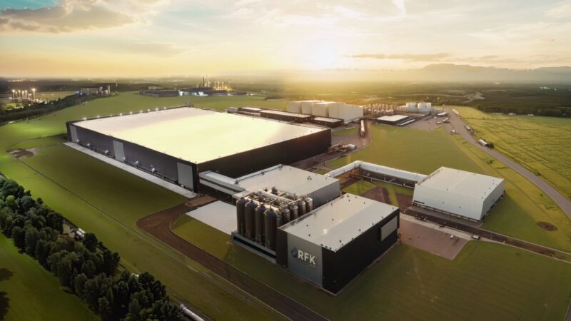 Grupo RFK investe R$ 400 milhões em nova fábrica de bebidas