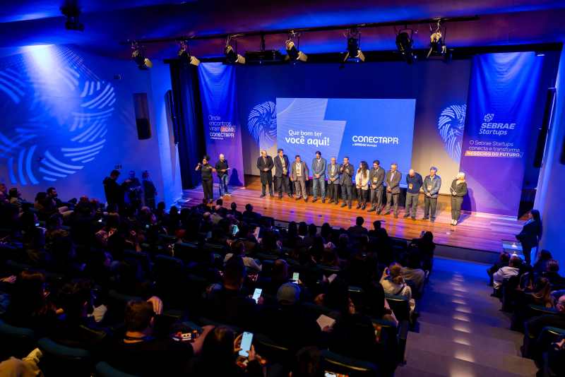 ConectaPR começa em Curitiba com foco em inovação, negócios e conexões