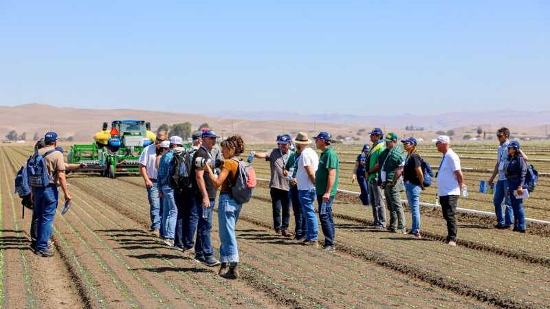Agricultores paranaenses visitam os EUA em busca de tecnologias que devem moldar o futuro do campo