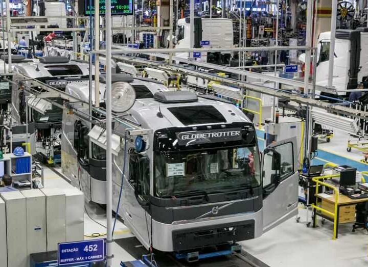Indústria nacional de ônibus faz 70 anos e se consolida como polo global de inovação