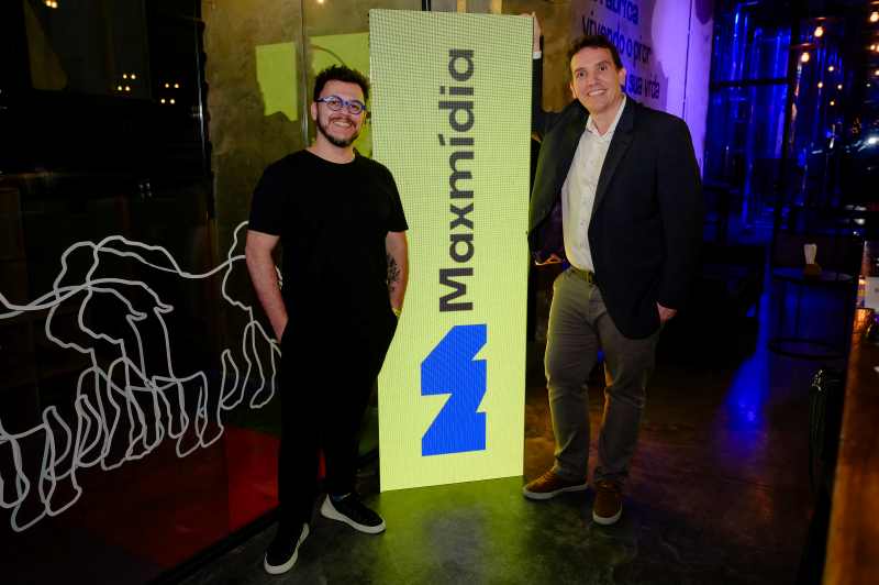 Maxmídia reposiciona marca e reforça proximidade com anunciantes e mercado de mídia