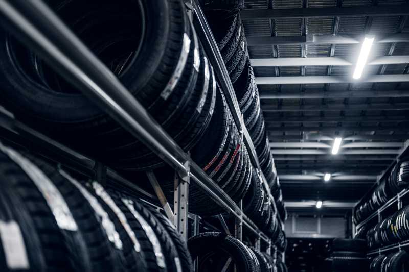 Tufões na China ameaçam abastecimento de pneus no Brasil