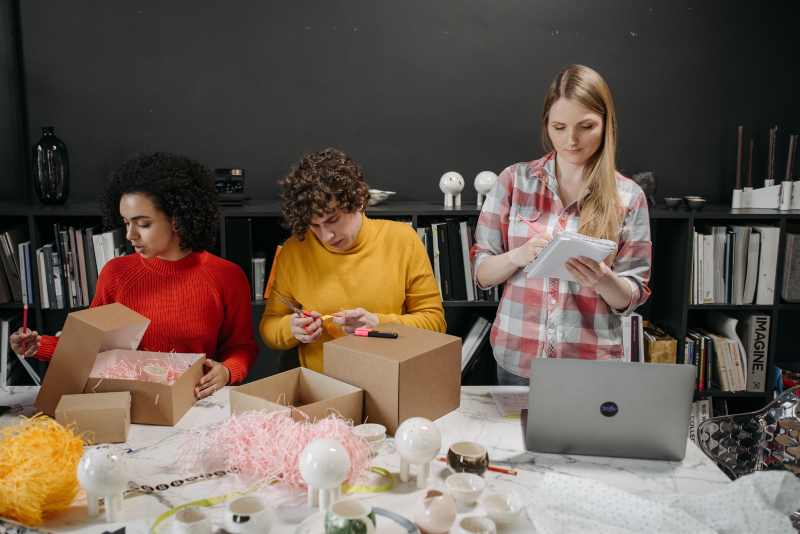 Confiança entre empreendedores fortalece redes de apoio nos pequenos negócios