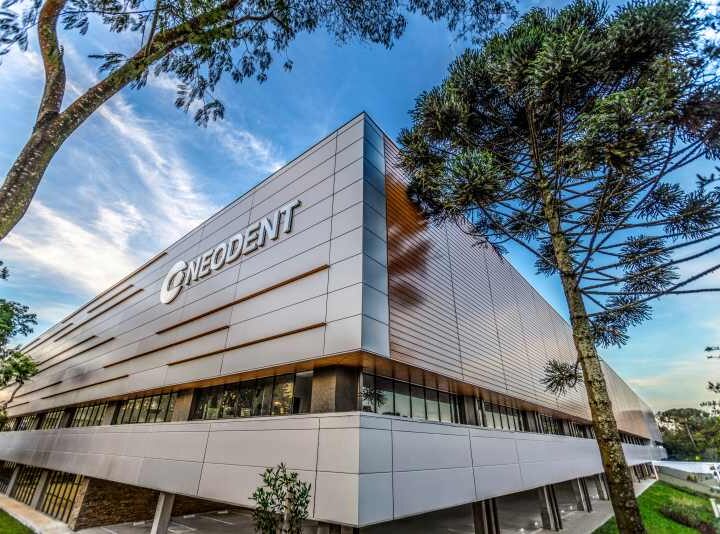 Neodent investe R$ 2 bilhões na terceira fábrica de implantes dentários em Curitiba
