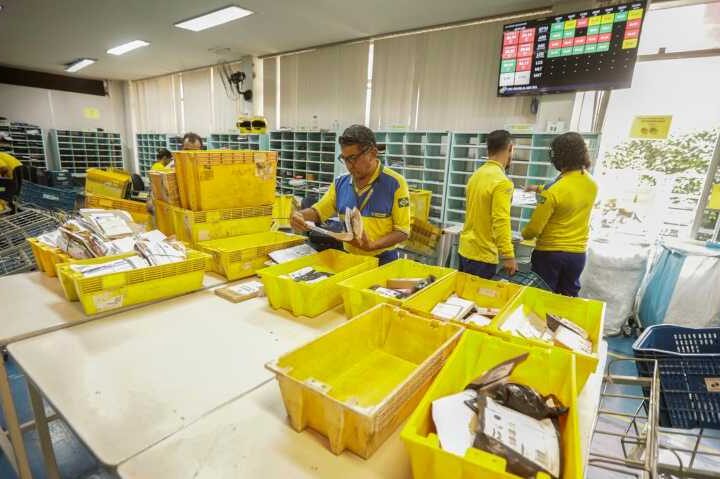 AliExpress e Correios firmam acordo para acelerar entregas no Brasil