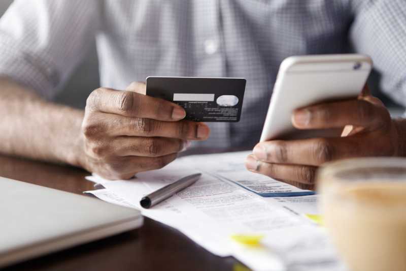 Crédito concedido por fintechs cresce 51% e consignado privado ganha espaço